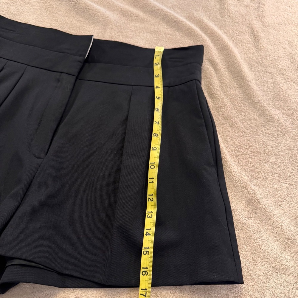 Aritzia Babaton Black Tailored Pleated High Rise Shorts Luxe Minimalist SZ 12 - Picture 10 of 13